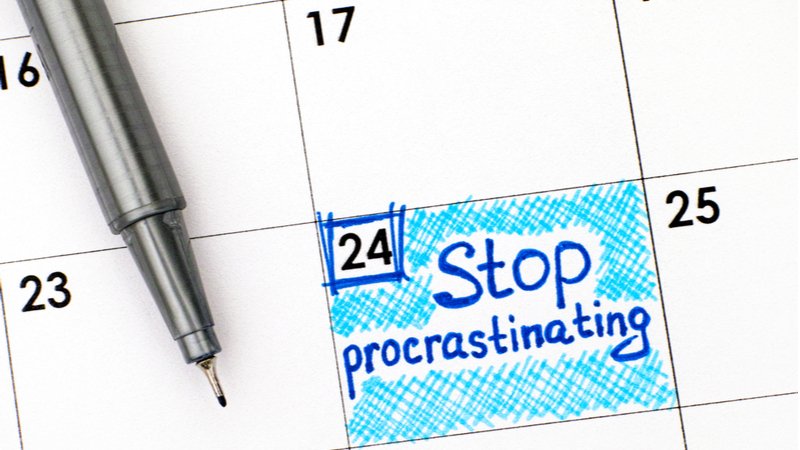 How To Stop Procrastination by Using “Seinfeld Strategy”