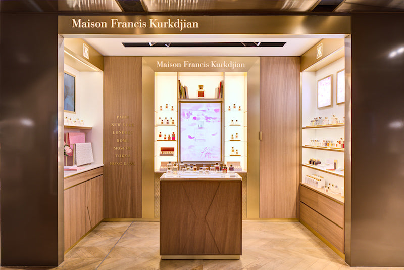 Harvey Nichols Knightsbridge have just opened a fabulous NEW fragrant hang-out: Exclusives and boutiques and workshops, oh my! We got the low-down on this exciting new scent space within the department store, now with a whole host of new houses to...