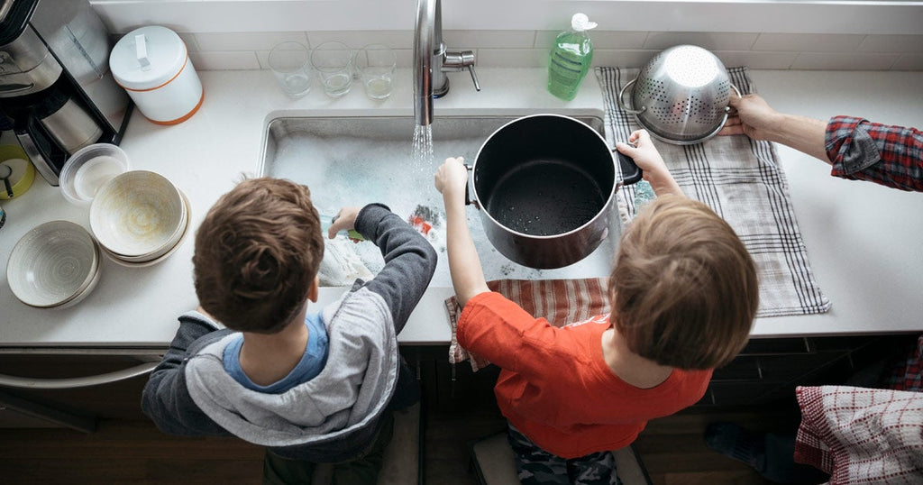 9 Family Rules Parents Should Enforce for Kids
