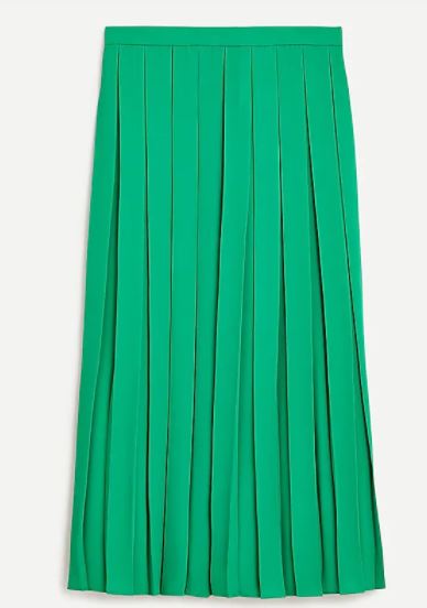 Shop for the Styles that Flatter Your Body Shape